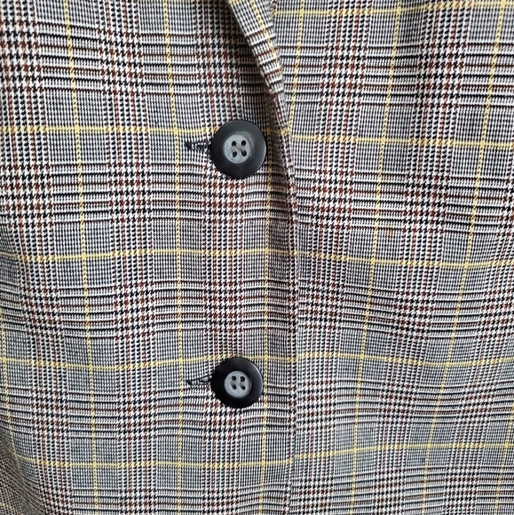 Requirements blazer - Picture 3 of 4